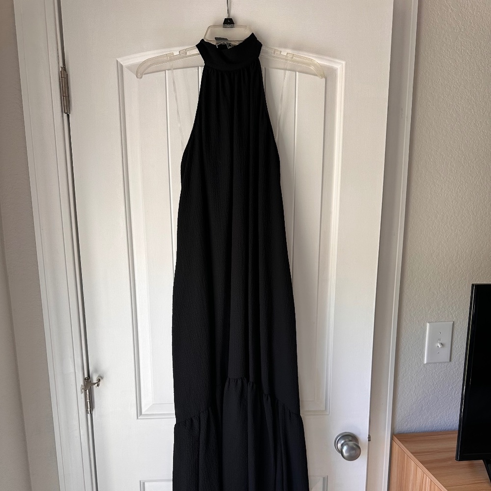 Black halter crinkle hi low midi dress